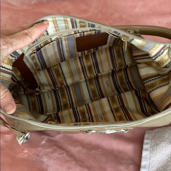 Brighton leather shoulder bag - Picture 4 of 10